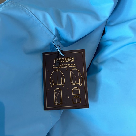Versatile Elegance: Louis Vuitton Light Blue Monogram Reversible Windbreaker - Picture 4 of 7